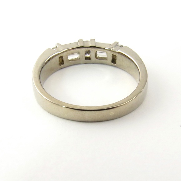 Vintage 14 Karat White Gold Diamond Wedding Band Size 6 #4705 - Picture 8 of 10